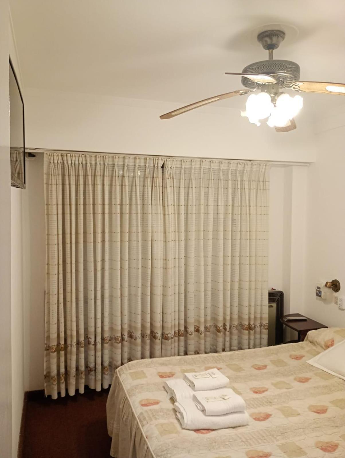Hotel Soleares Мар дел Плата Екстериор снимка