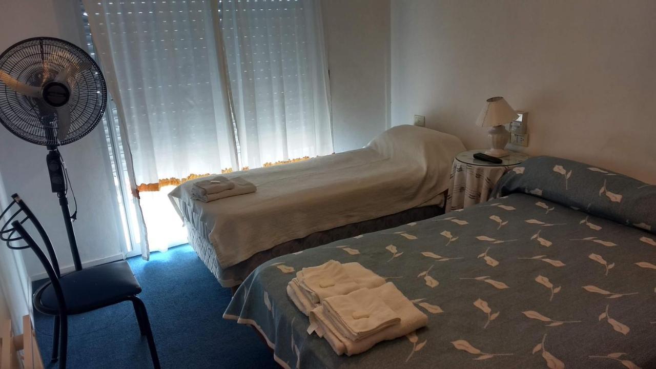 Hotel Soleares Мар дел Плата Стая снимка