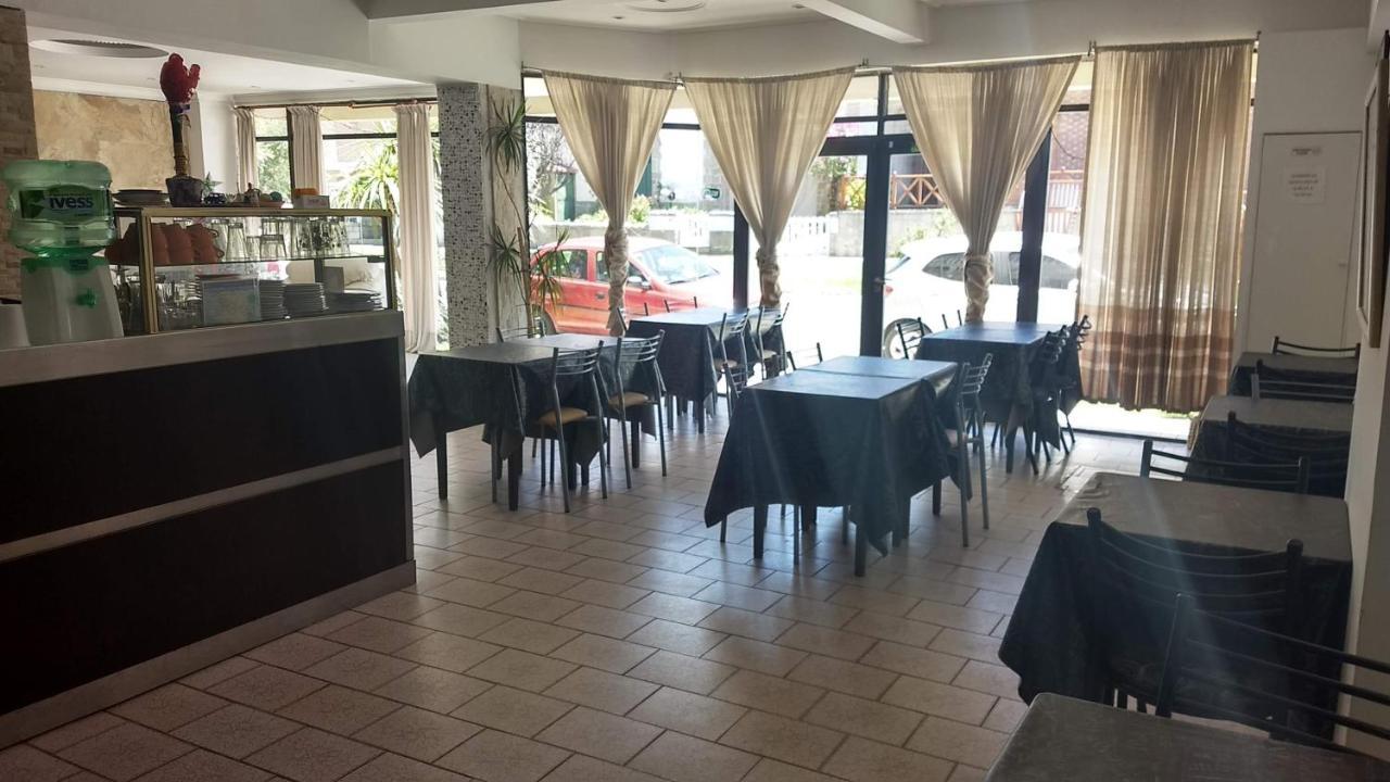 Hotel Soleares Мар дел Плата Екстериор снимка